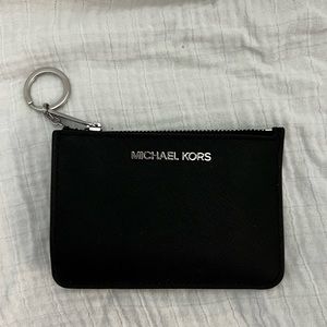 🖤Michael Kors Black Card Holder with key chain🖤